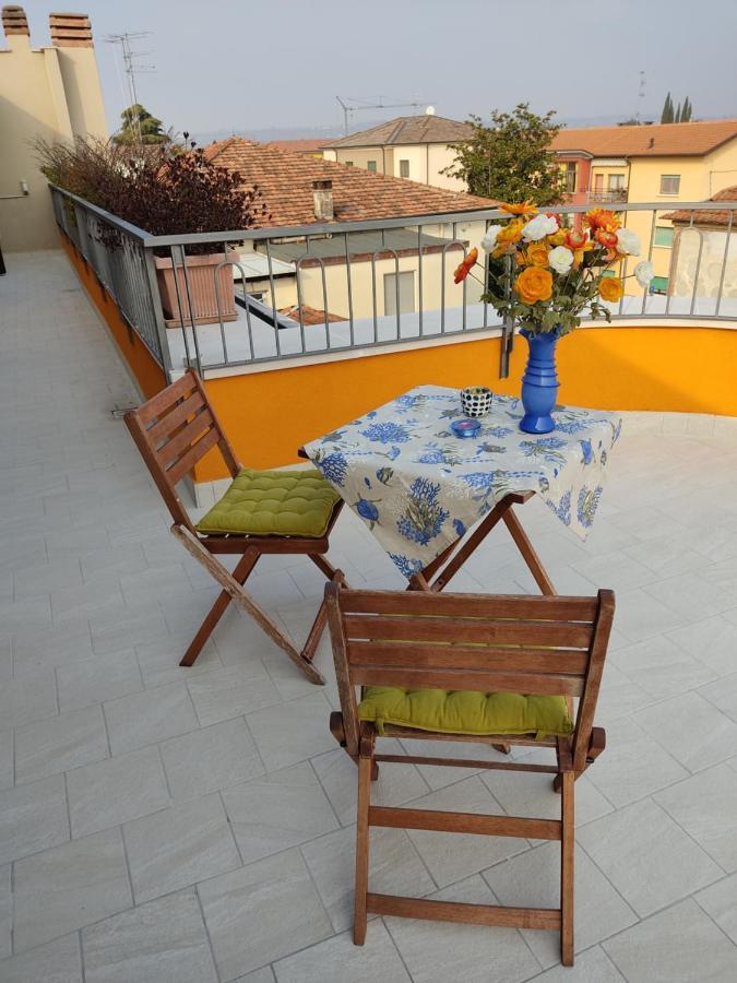 Lovely Casa Paola Villlafranca Centro Zimmer Rooms Віллафранка-ді-Верона Екстер'єр фото
